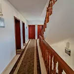 Hotel Todeva House And Tavern