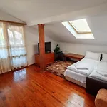 Todeva House And Tavern 3* Bansko