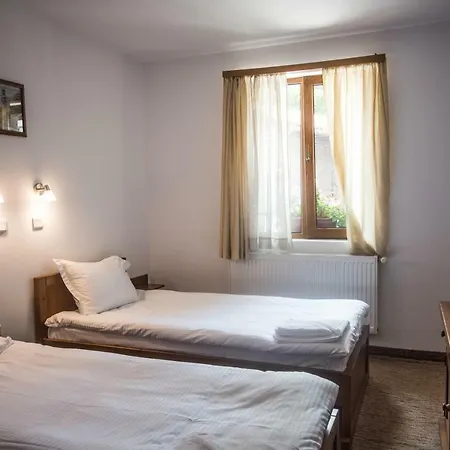 Hotel Todeva House And Tavern 3*