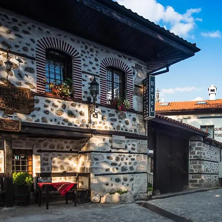Todeva House Hotel&tavern 3*