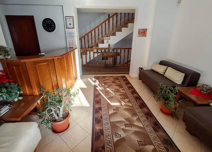 Todeva House And Tavern 3*