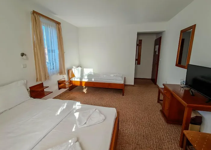 Ξενοδοχείο Todeva House And Tavern 3*