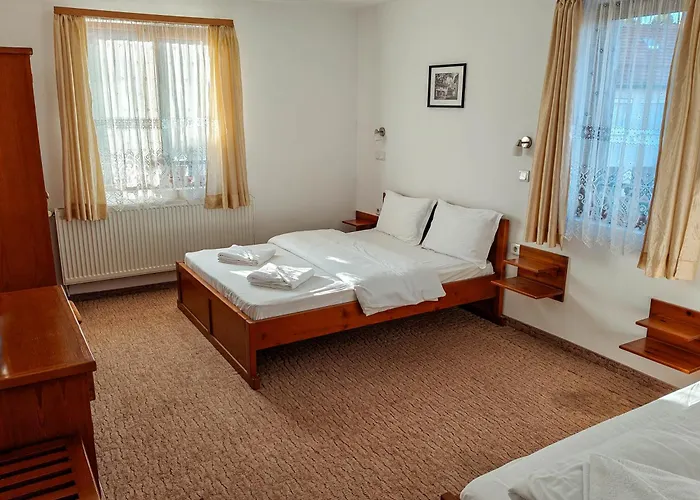 Todeva House And Tavern Μπάνσκο